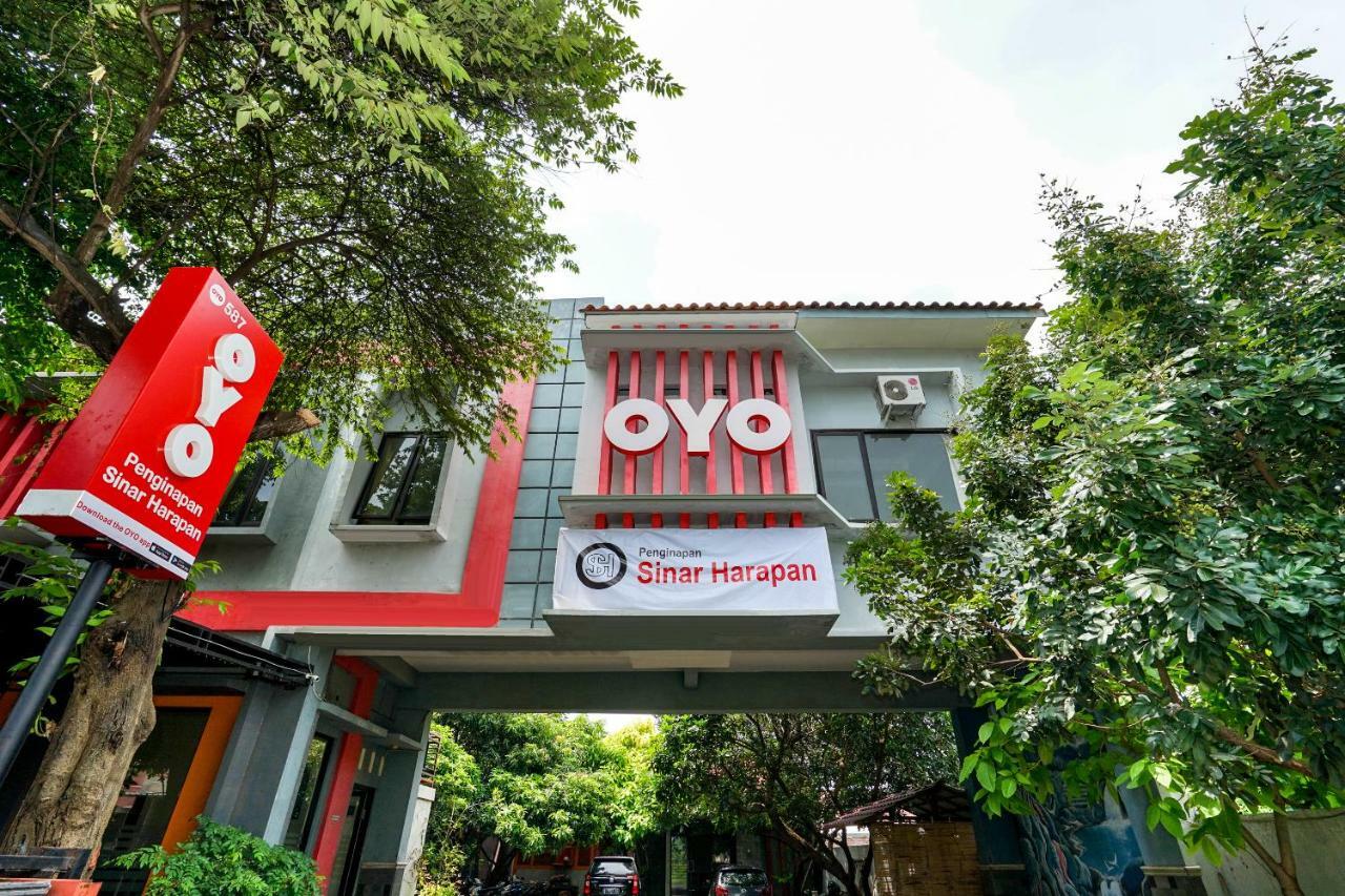 Oyo 587 Penginapan Sinar Harapan Probolinggo Exterior foto